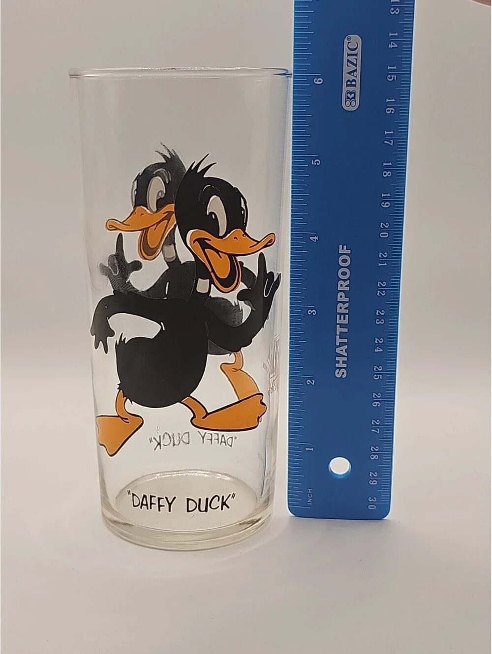 1973 LOONEY TUNES PEPSI GLASS - DAFFY DUCK White Logo
